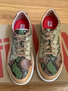 FitFlop FREYA Leather Snake Print Sneakers Tan Lime Green SZ 9